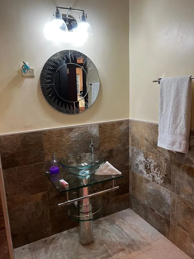 아파트 Kingston Oasis One Bedroom