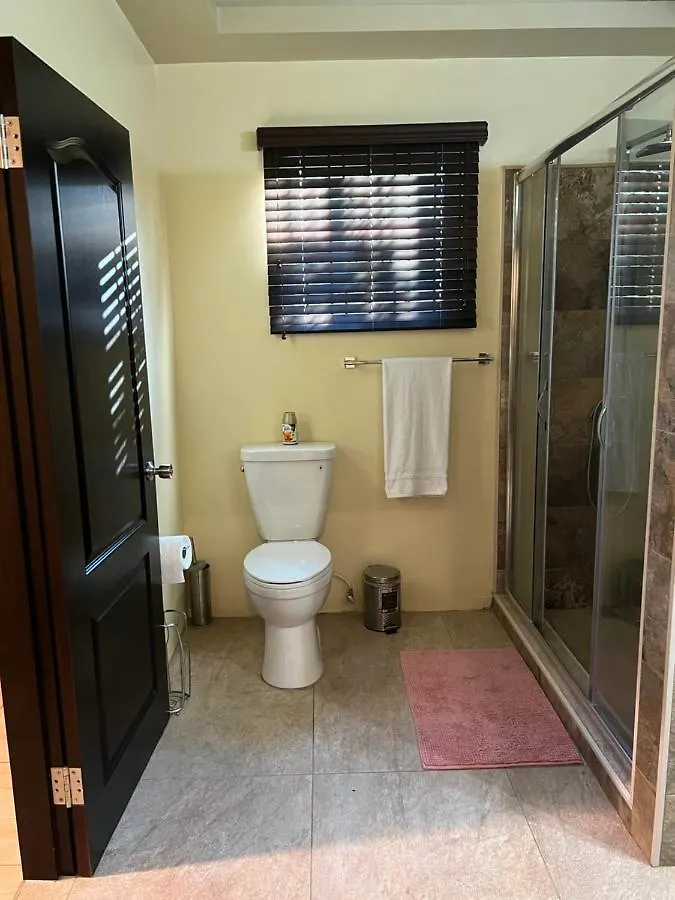 Kingston Oasis One Bedroom 0*,