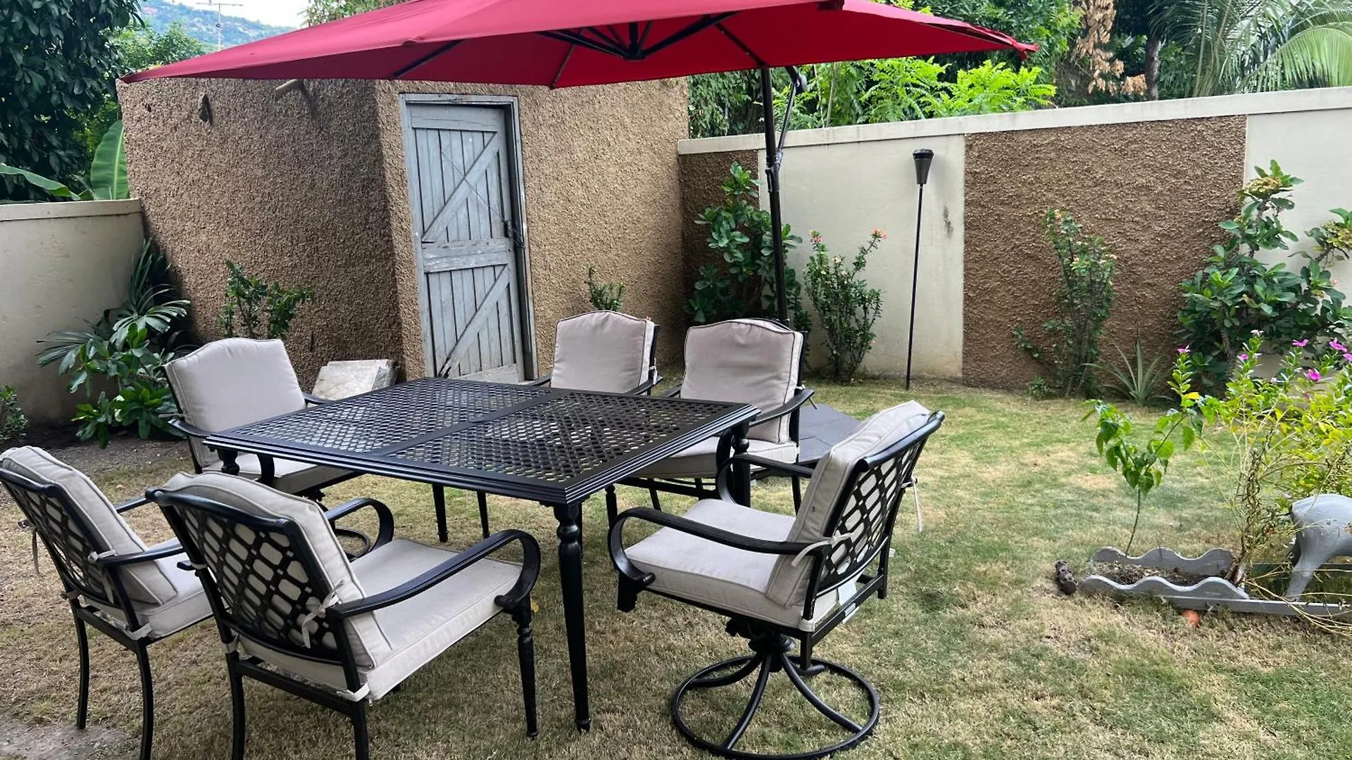 Kingston Oasis One Bedroom